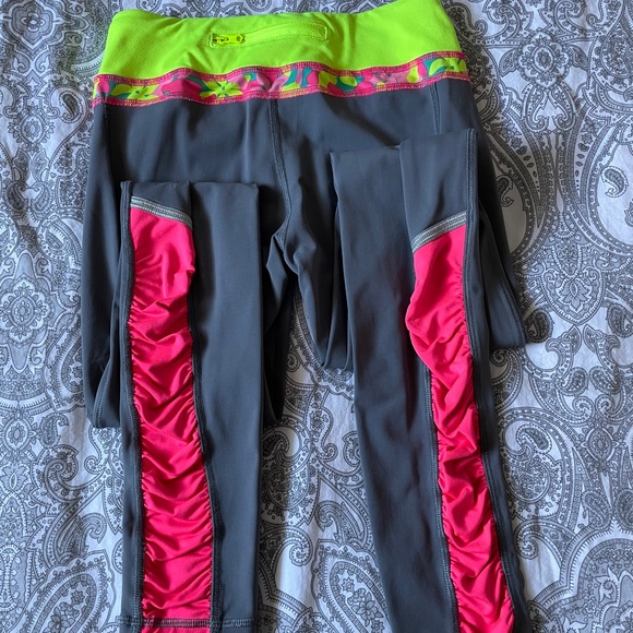 Ivivva leggings - Picture 3 of 3